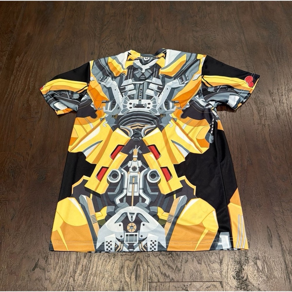 B3‎ Transformers Bumblebee Shirt Universal Studios 2018 EUC AOP all over print - Picture 2 of 3